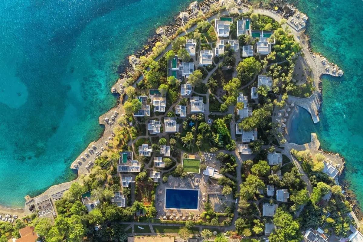 Minos Beach Art Hotel — wedding venue in Crete, Greece