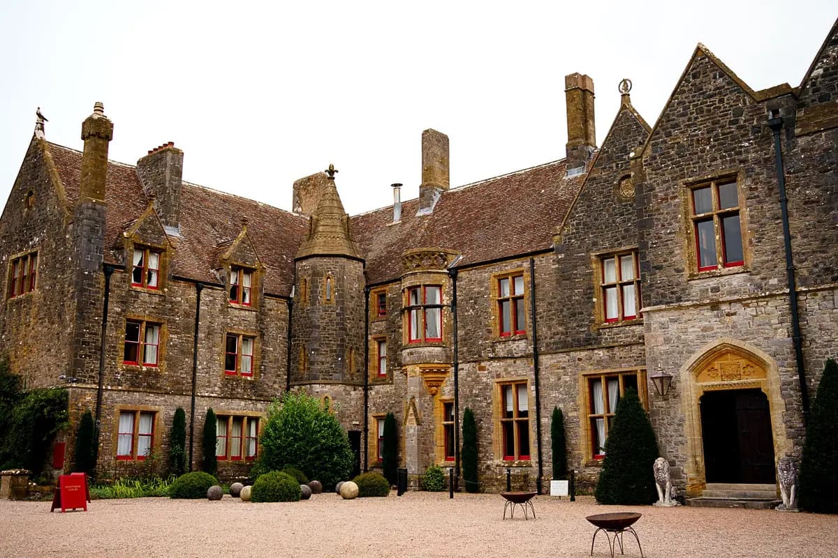 Huntsham Court — wedding venue in Devon, England