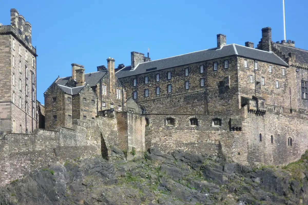 Edinburgh Castle — wedding venue in Edinburgh, Scotland